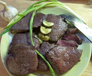 Превью Стейк из косули (внутренняя часть бедра)